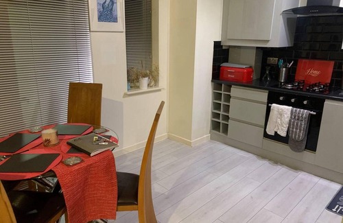 Wallasey Apartamento | Lovely 2-bed Apartment in Wallasey, Sleeps 4
