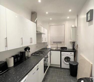 Hurlet Apartamento | Lovely 2 Bed Apt close to Silverburn Mall