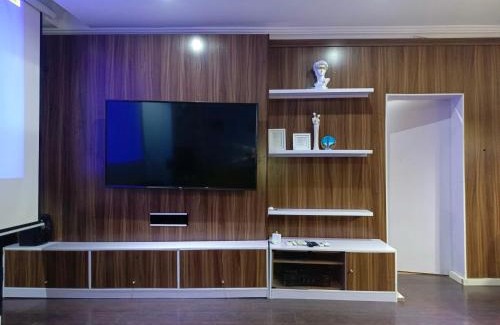 Surulere Casa | Lovely 2-Bed House in Lagos
