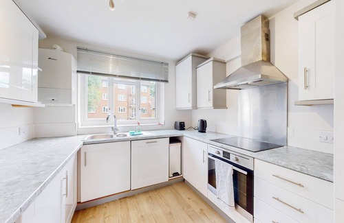 Putney Apartamento | Lovely 2 Bed with Balcony near East Putney Station