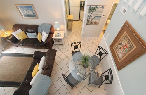 Summer Breeze Casa | Lovely 2 bedroom in gated horizon south