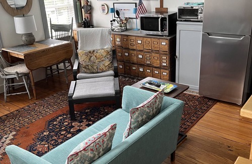 Chestertown Apartamento | Lovely 2 bedroom and loft apartment with AC, WiFi overlooking the Chester River