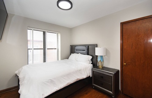 Lindenwood Park Apartamento | Lovely 2 bedroom apartment with free parking