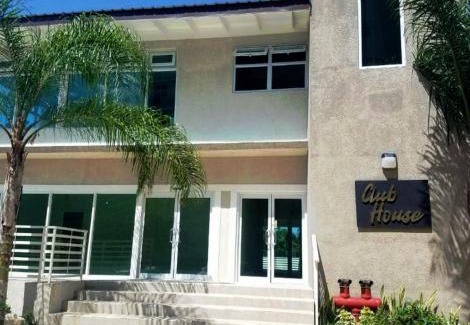 New Kingston Apartamento | Lovely 2 BedRoom c̅ Netflix across National Stadium Kingston