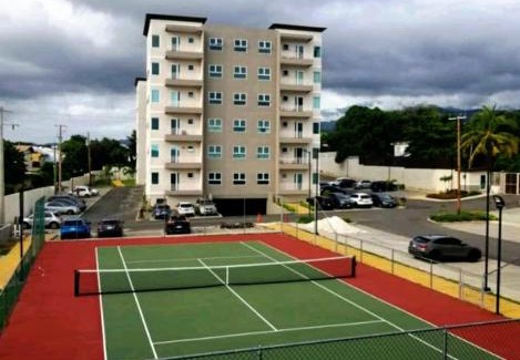 New Kingston Apartamento | Lovely 2 BedRoom c̅ Netflix across National Stadium Kingston