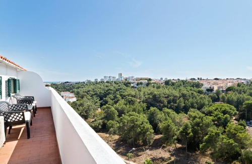 Alvide Apartamento | Lovely 2 Bedroom Duplex Apt w Terrace in Cascais