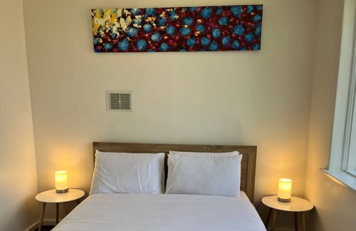 Toorak Apartamento | Lovely 2 Bedroom Unit with HotTub,FreeWiFi Netflix