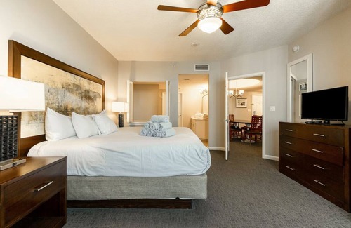 Daytona Beach Complejo | Lovely 2-Bedroom Deluxe Suite in Beautiful Daytona Beach!