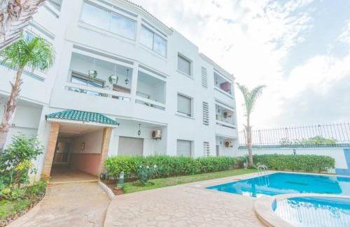 Skhirat Plage Apartamento | lovely 2 bedroom vacation home with pool/beach