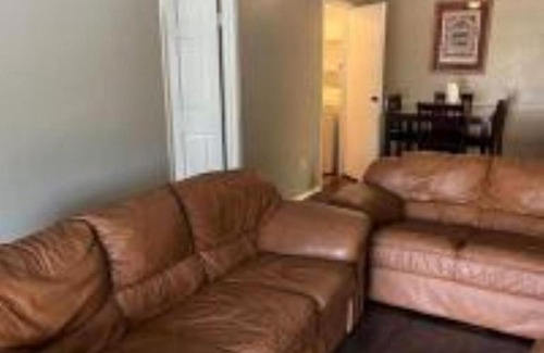 George Bush Park/Eldridge Apartamento | Lovely 2 bedroom with 2 baths &modern amenities