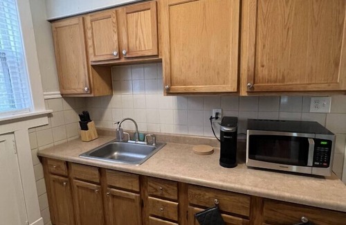 Northampton Apartamento | Lovely 2-BR apartment with free parking