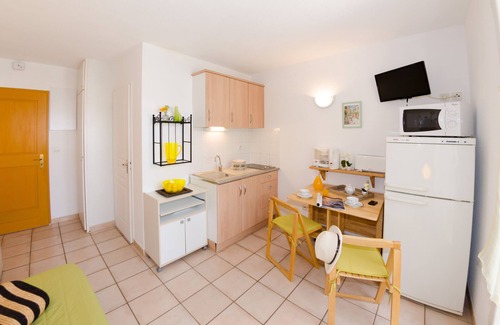 Les Bormettes Apartamento | Nice Studio 2 pers a 250 metros de la playa con piscina climatizada y tenis (101)