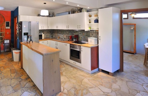 Skala Rachoniou Villa | Encantadora casa de 2 plantas, ubicación tranquila a 30 m del mar, con capacidad para 6 adultos + 4 niños.