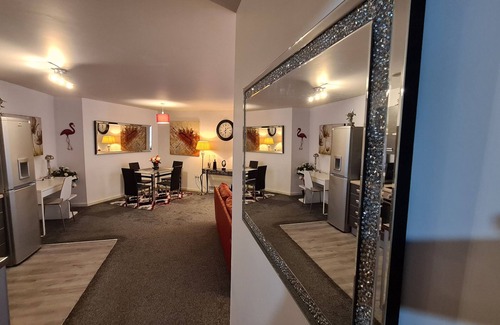 Castlefield Apartamento | Lovely 2BD/1BA City Centre+ Wi-Fi+ Free Parking.