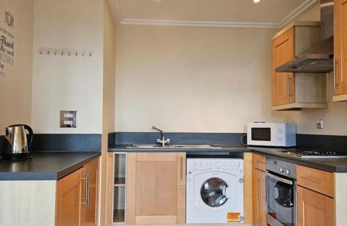 East Acton Apartamento | Lovely 2bed 2bath flat in North Acton