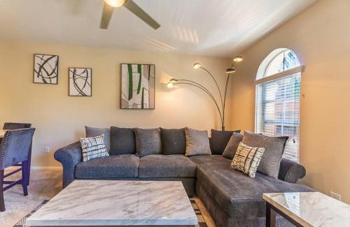 Orange Apartamento | Lovely 2BR/2BA!5MIN to Disney! Angelstadium! HondaCenter.