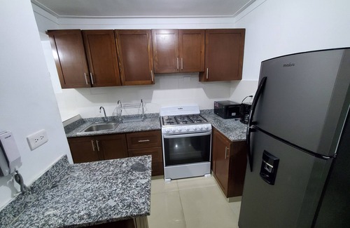 Santo Domingo Oeste Condominio | Lovely 3-bedroom condo with one parking available