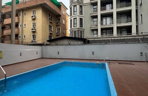 Igbobi Apartamento | Lovely 3-bed With a Pool Next to Four Point