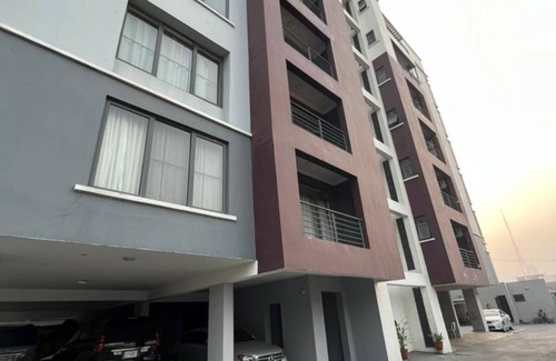 Igbobi Apartamento | Lovely 3-bed With a Pool Next to Four Point