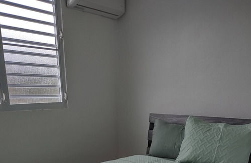 Camaceyes Apartamento | Lovely 3-bedroom apt #6 5 minutes from Crash Boat beach