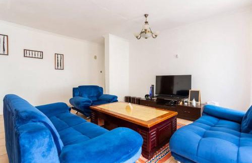 Nairobi Apartamento | Lovely 3-bedroom penthouse with private parking