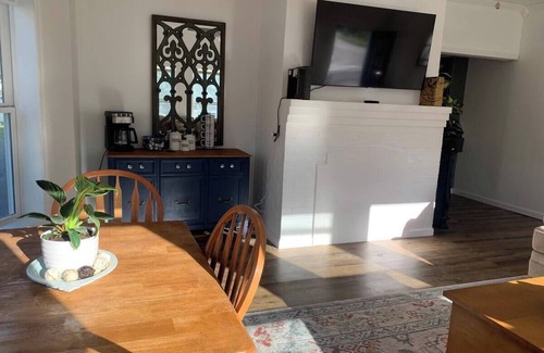 Au Sable Forks Apartamento | Lovely 3 Bedroom Rental on the Au Sable River