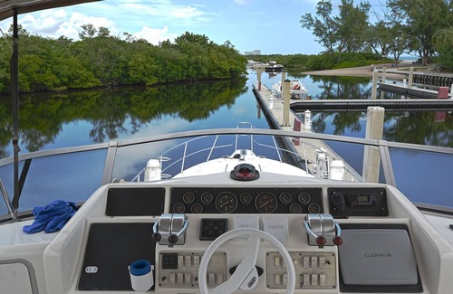 Dania Beach Alquiler De Eote | Lovely 3 bedroom yacht in Dania Beach!