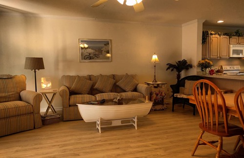 Lewes Casa | Precioso 3 Br, 2 1/2 baño, minutos de la playa.