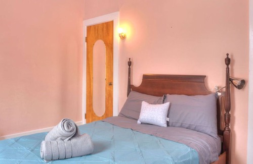 North Adams Apartamento | Lovely 3BR in North Adams, close to attractions