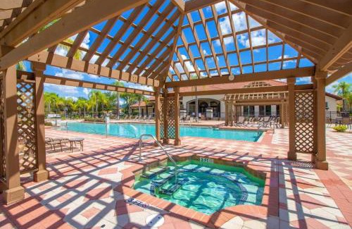 Bellavida Casa | Lovely 3BR Villa - Bella Vida Resort - Pool & BBQ!