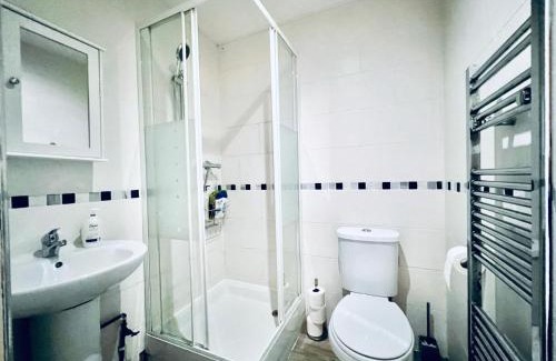 Chorlton-on-Medlock Apartamento | Lovely 4 bed (sleeps 8) apartment close to city