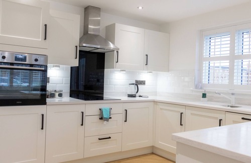 Doncaster Casa | Lovely 4 bedroom house close to Doncaster Racecourse