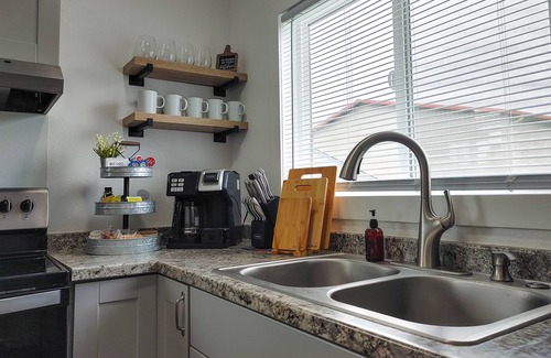 Westport Apartamento | Lovely 4BR/ Near Everything/ All amenities/BBQ