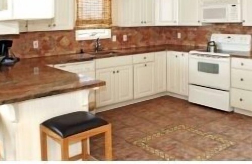 South Beach Haven Casa | LOVELY 5 BEDROOM ONCEAN FRONT!