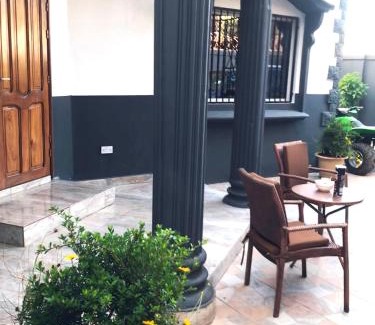 Kololi Casa | Lovely 6-bedroom vacation home