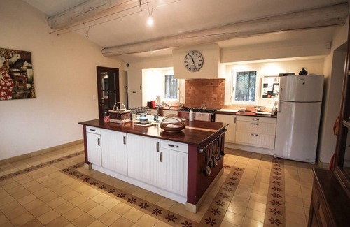 Maillane Casa | Lovely air-conditioned Provencal farmhouse in Maillane (13), with summer kitchen and heated...