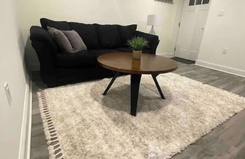Lyndhurst Casa | Lovely and modern one bedroom unit