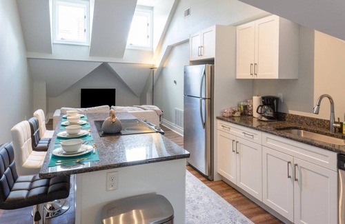 Midtown Apartamento | Lovely and Spacious Apartment in Heart of Midtown