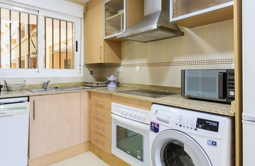 Marina d'Or Apartamento | Lovely apartment for 4 guests with pool, A/C, WIFI, TV, terrace, pets allowed and parking