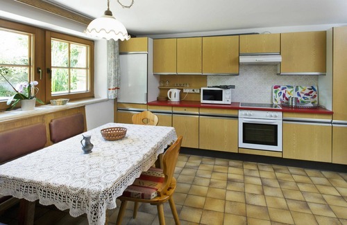 Hart im Zillertal Casa | Bonito apartamento en villa con WIFI, TV, patio, mascotas permitida y aparcamiento