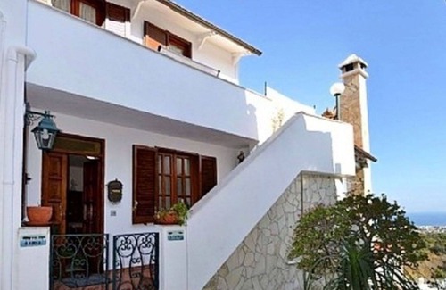 Fiaiano Apartamento | Precioso apartamento para 9 personas con WIFI, A/C, TV, terraza y aparcamiento