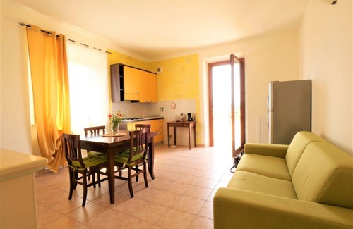 Massa Marittima Villa | Bonito apartamento en villa con piscina, WIFI, TV, terraza, mascotas permitida y aparcamiento