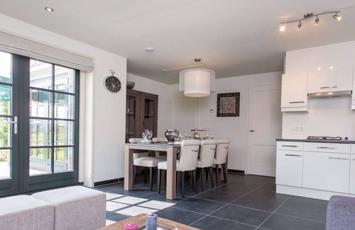 West-Graftdijk Casa | Hermoso apartamento en villa para 6 personas con WIFI, TV, terraza y aparcamiento