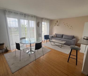 Bobigny Apartamento | Lovely apartment and spacious