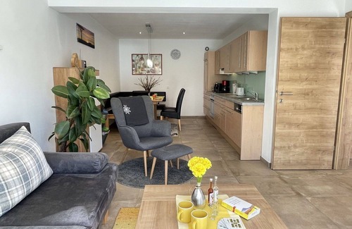 Oberau Apartamento | Bonito apartamento para 4 personas con WIFI, TV, terraza, vista panorámica y aparcamiento