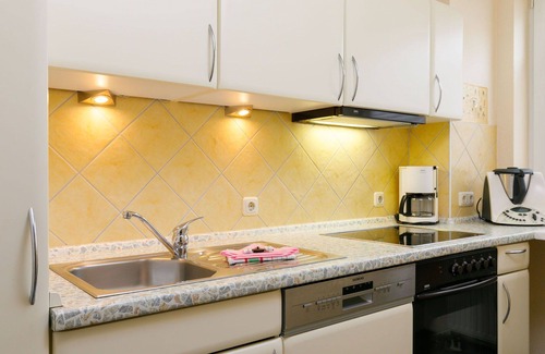 Ostvorpommern Apartamento | Precioso apartamento para 4 personas con WIFI, TV, balcón y aparcamiento