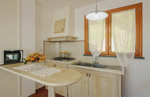 Massa Apartamento | Bonito apartamento para 4 personas con WIFI, TV y aparcamiento