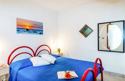 Bibione Lido del Sole Apartamento | Lovely apartment for 5 people with A/C, WIFI, TV, terrace, pets allowed and parking