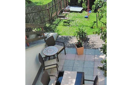Fendels Apartamento | Acogedor apartamento para 6 personas con WIFI, TV, terraza, mascotas permitida y aparcamiento