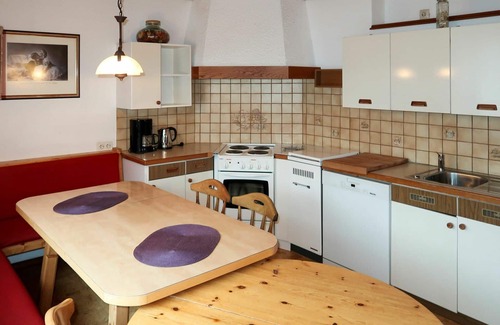Pfunds Apartamento | Hermoso apartamento para 8 personas con WIFI, TV, balcón, mascotas permitida y aparcamiento